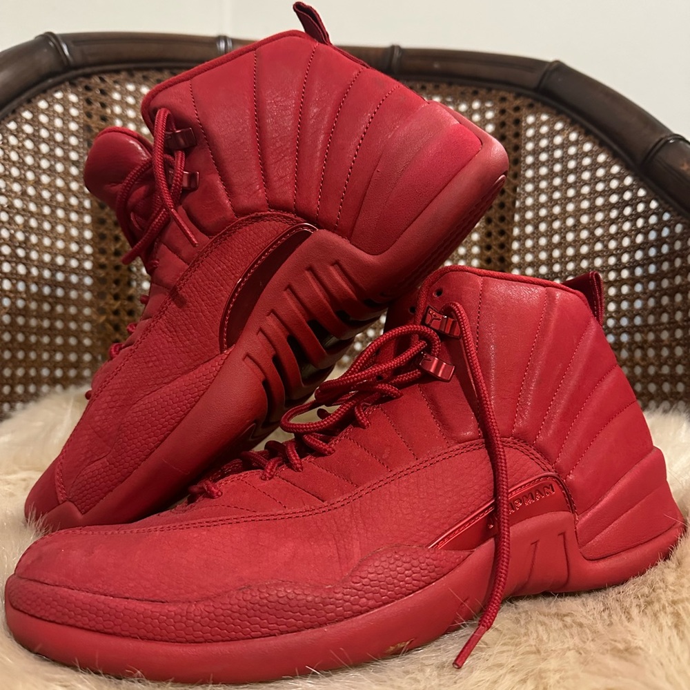 Jordan gym red